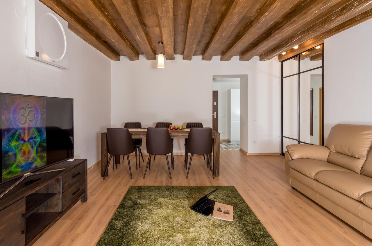 Casa Nicolae Luxury Suites Sibiu Exterior photo